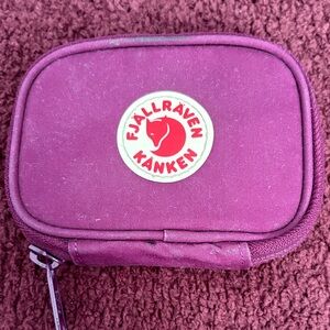 Fjallraven Purple Kanken Pouch